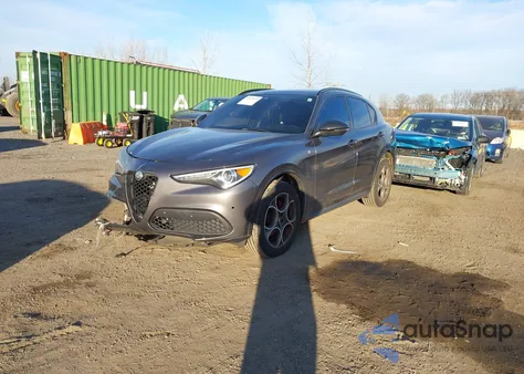 2022 Alfa Romeo Stelvio Ti Awd z USA, uszkodzony, nr VIN ZASPAKBN0N7D37161
